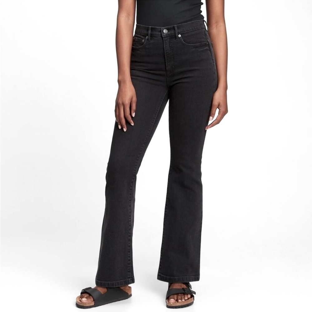 GAP High Rise Flare Jeans Black Size 10 Short Worn Once